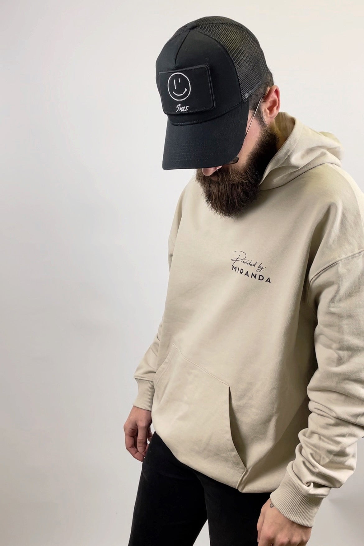 Moletom Oversized / Fornecido por