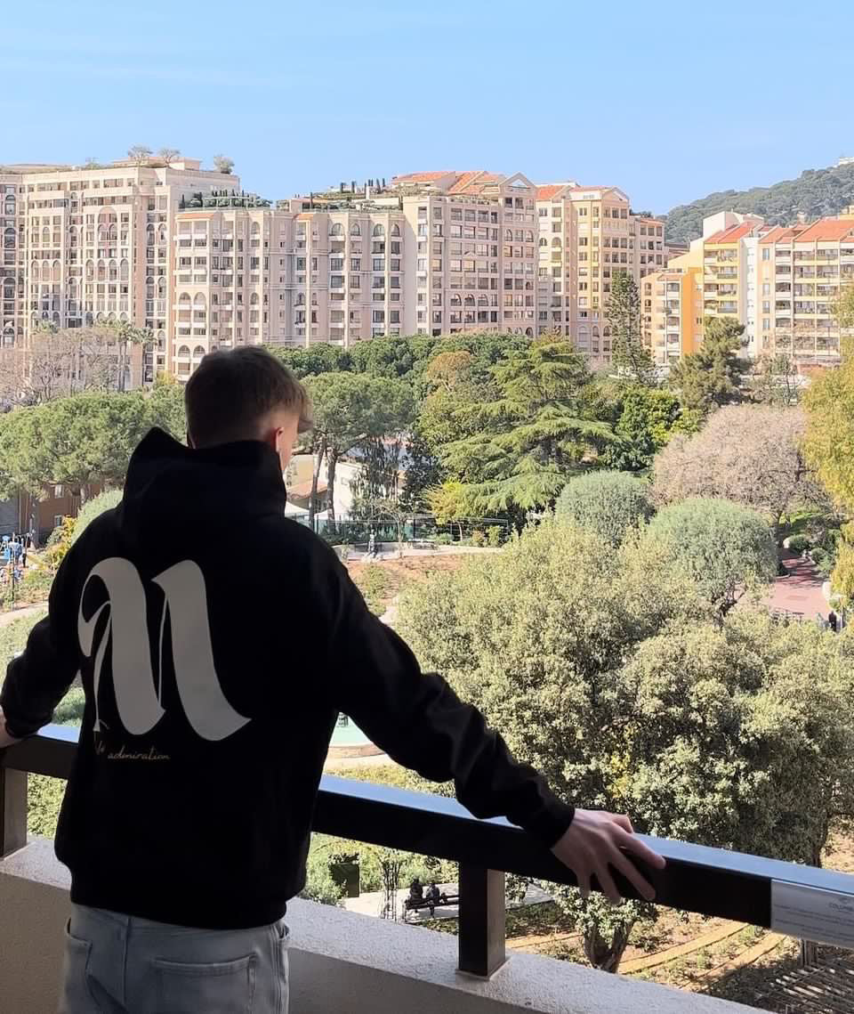 Sweat à capuche surdimensionné « M »